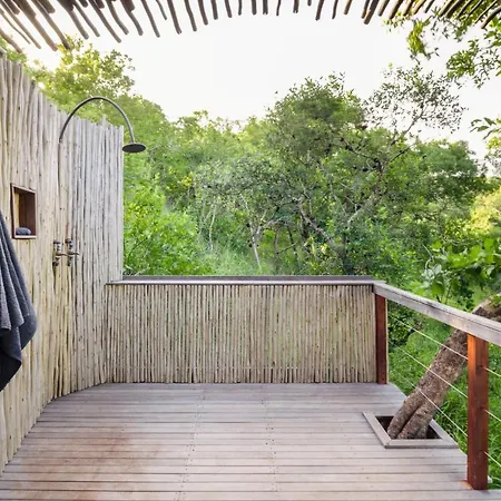Sungulwane Private Game Lodge Hluhluwe Exterior foto