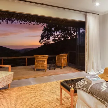 Sungulwane Private Game Lodge Hluhluwe Exterior foto